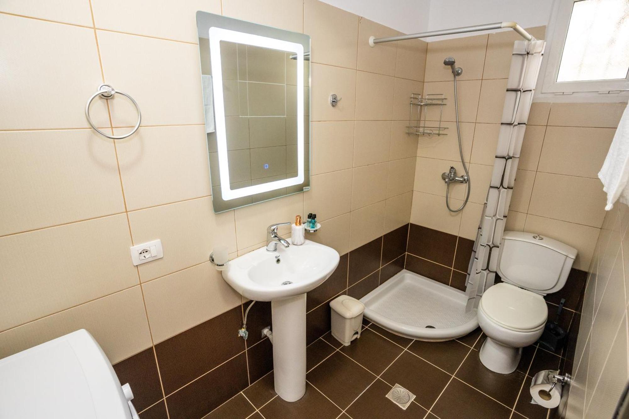 A&V Apartments Sarandë 외부 사진