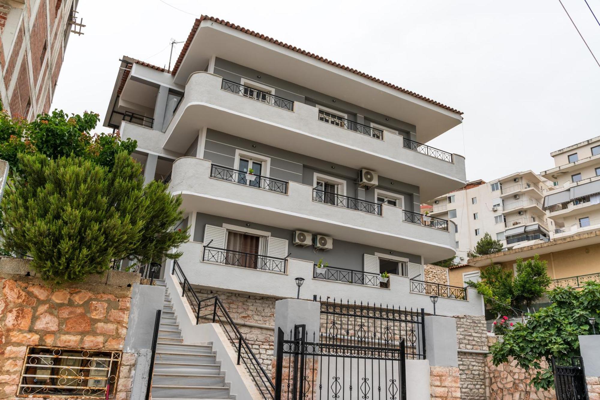 A&V Apartments Sarandë 외부 사진